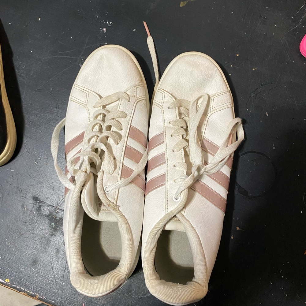 womens adidas